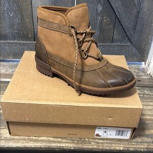 UGG Brown Outdoor Boots Durable Leather